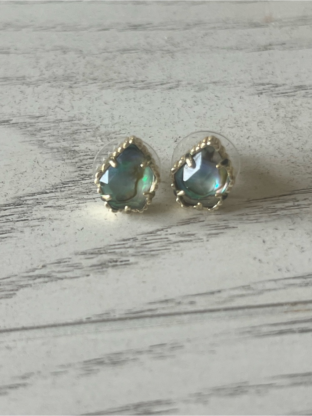 Kendra Scott Teardrop Abalone Gold Stud Earrings